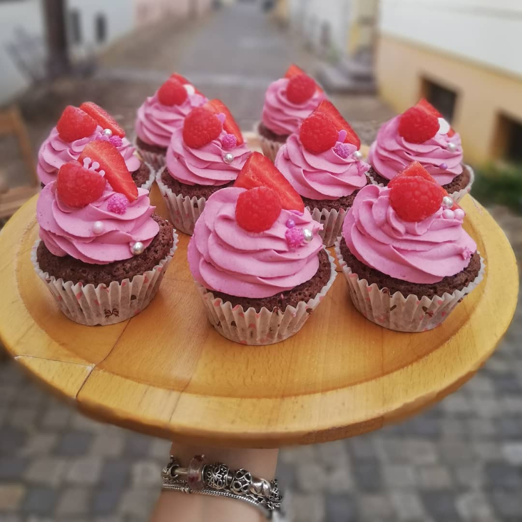 fairyy cakes brownie cupcake ovocny