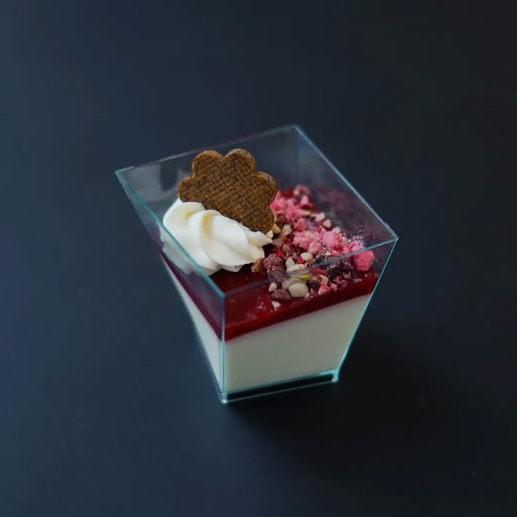 fairyy cakes panna cotta s keksikom