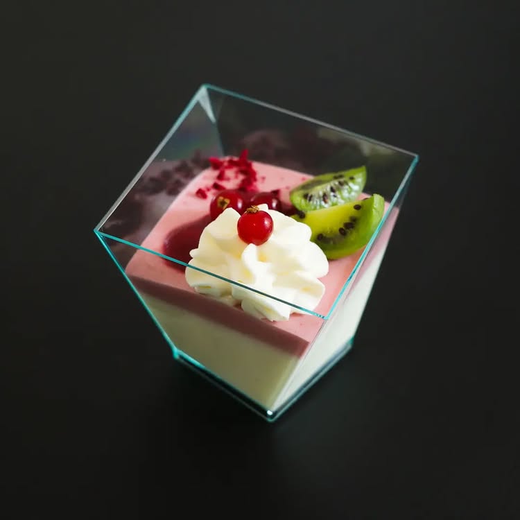 fairyy cakes panna cotta s kiwi