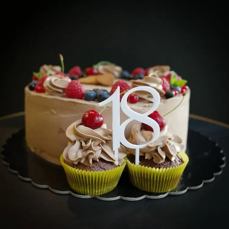 fairyy cakes torta a cupcakes 18 rokov